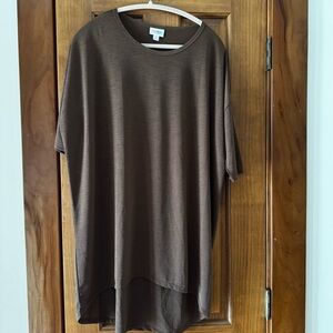 NWT Lularoe rma Top NWT Lularoe rma Top - Sze XS The rma top s a NWT Lularoe rma Top NWT Lularoe rma Top - Sze XS The rma top s a